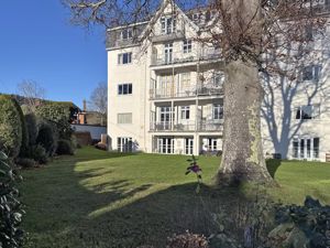 Photo 12- click for photo gallery